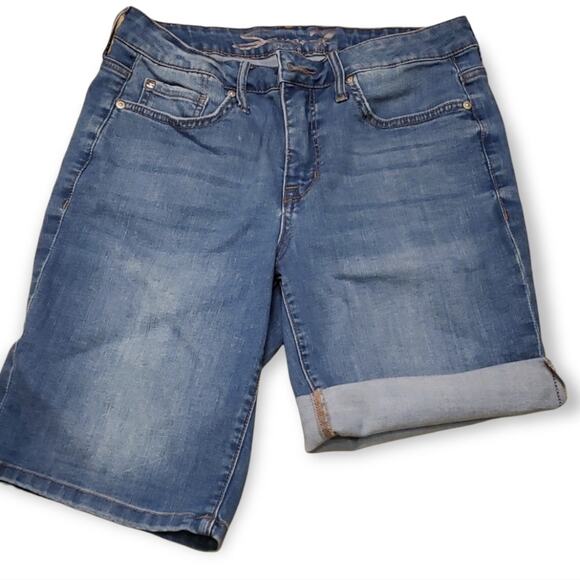 SEVEN7 Womens Weekend Bermuda shorts. Size 8 - Picture 2 of 6